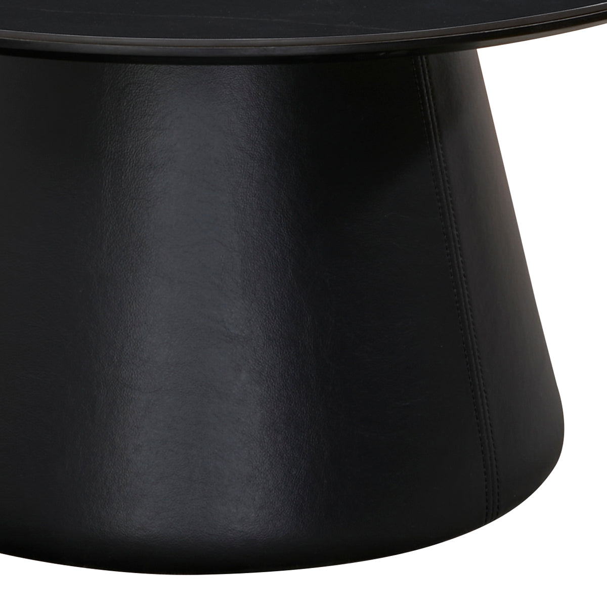 Détail du pied rond central de la table basse ronde MANDY diamètre 80 cm en finition imitation marbre noir stratifié