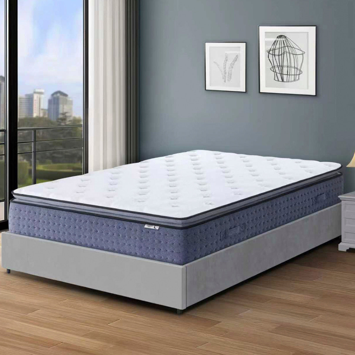 Vue d'ambiance matelas 35cm SENHO LASUITE 180x200cm sur lit coffre LANCE 180x200cm